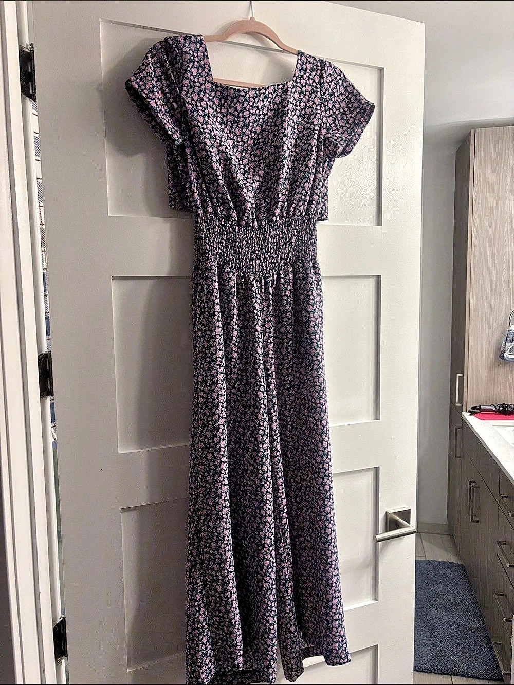 Belle Vere Floral Maxi Dress in Black & Pink Size XS Like New